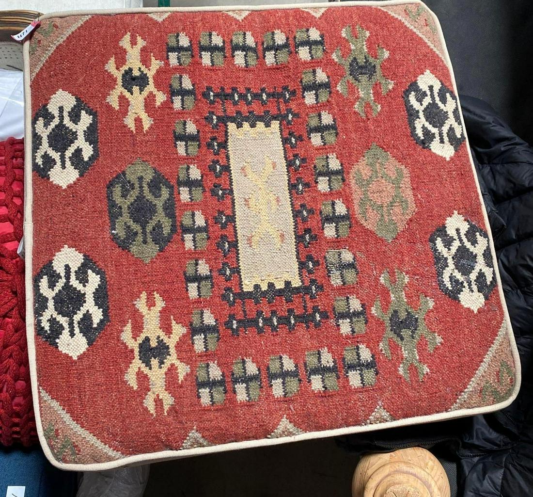 No Shipping Pottery Barn Red & Tan Square Pouf: LOCAL PICK UP ONLY, WESTSIDE SANTA CRUZ, 95060 LOCAL PICK UP ONLY, WESTSIDE SANTA CRUZ, 95481 NO SHIPPING, Pottery Barn Red & Tan Square Pouf NO SHIPPING AVAILABLE All items sold as is where is. There
