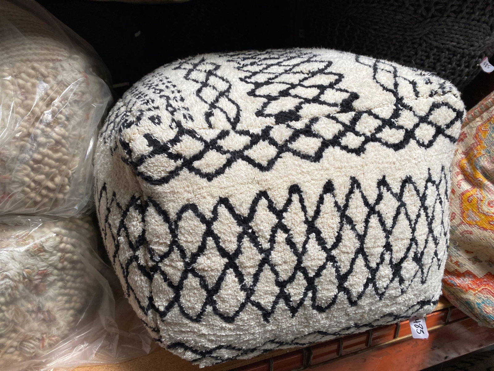 No Shipping Black & White Pouf: LOCAL PICK UP ONLY, WESTSIDE SANTA CRUZ, 95060 LOCAL PICK UP ONLY, WESTSIDE SANTA CRUZ, 95491 NO SHIPPING, Black & White Pouf NO SHIPPING AVAILABLE All items sold as is where is. There are No guarante