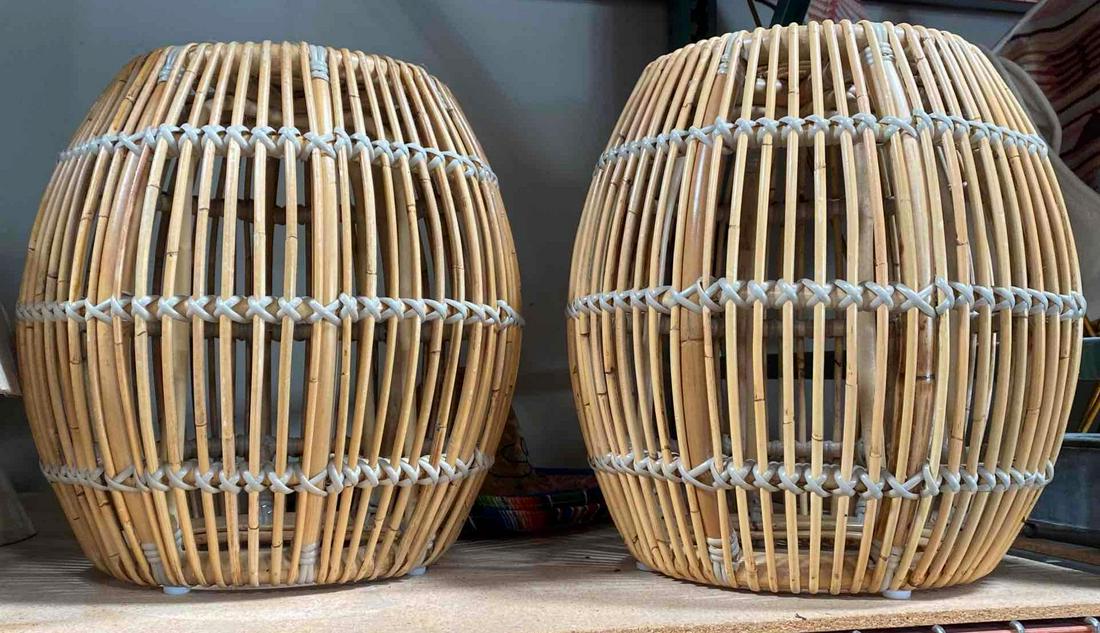 No Shipping  Pair Of Rattan Stools (1 of 4)