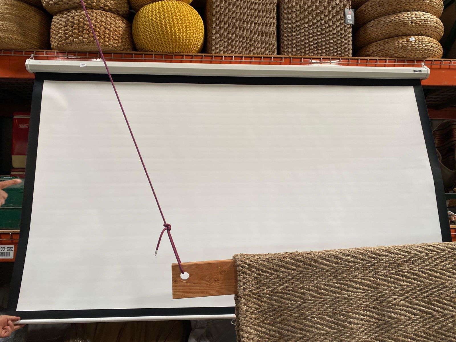 No Shipping  Roll Down Projector Screen (1 of 4)