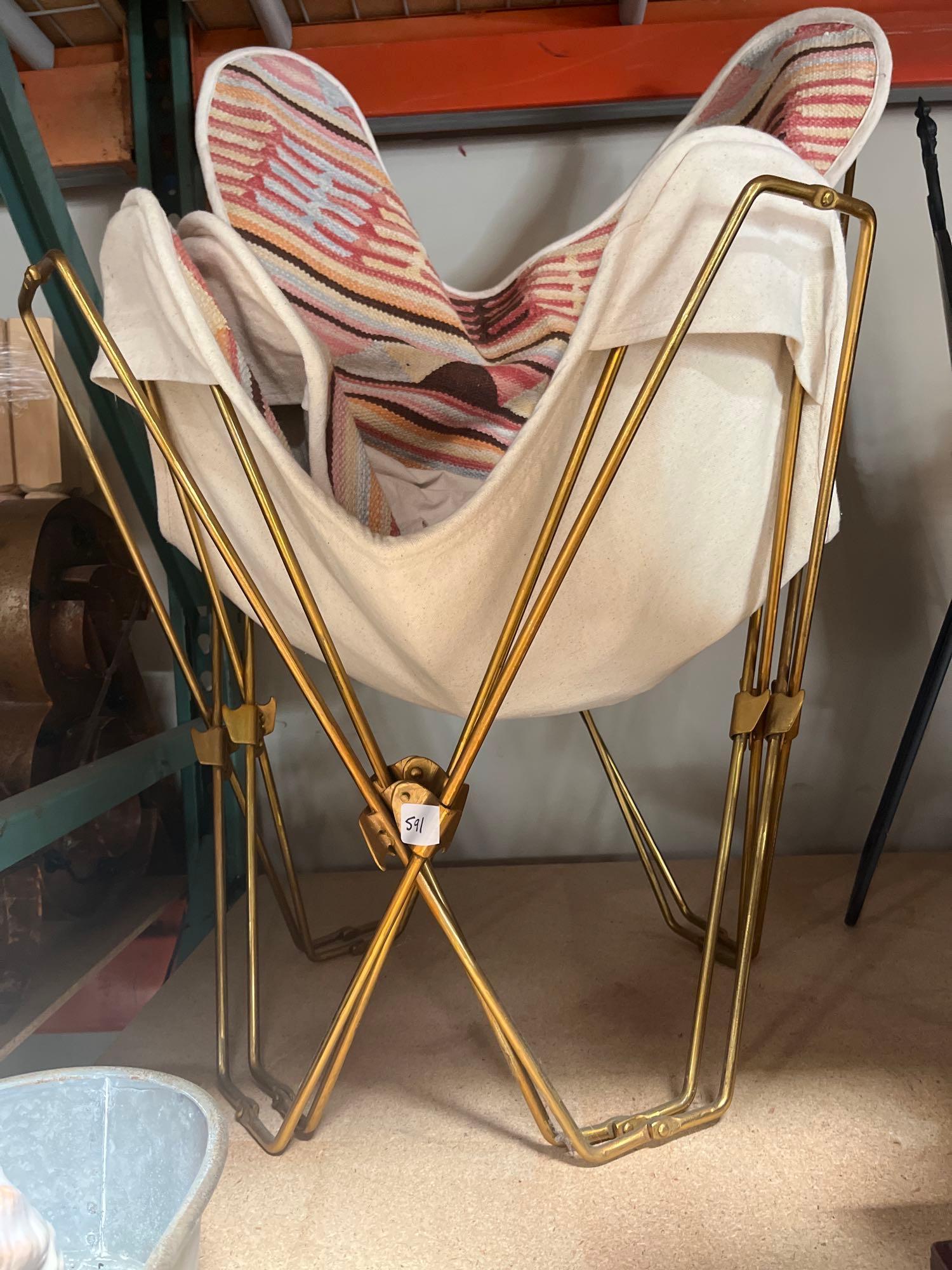 No Shipping Aztec Fabric Butterfly Chairs: LOCAL PICK UP ONLY, WESTSIDE SANTA CRUZ, 95060 LOCAL PICK UP ONLY, WESTSIDE SANTA CRUZ, 95590 NO SHIPPING, Aztec Theme Fabric Butterfly Chairs NO SHIPPING AVAILABLE All items sold as is where is. Ther