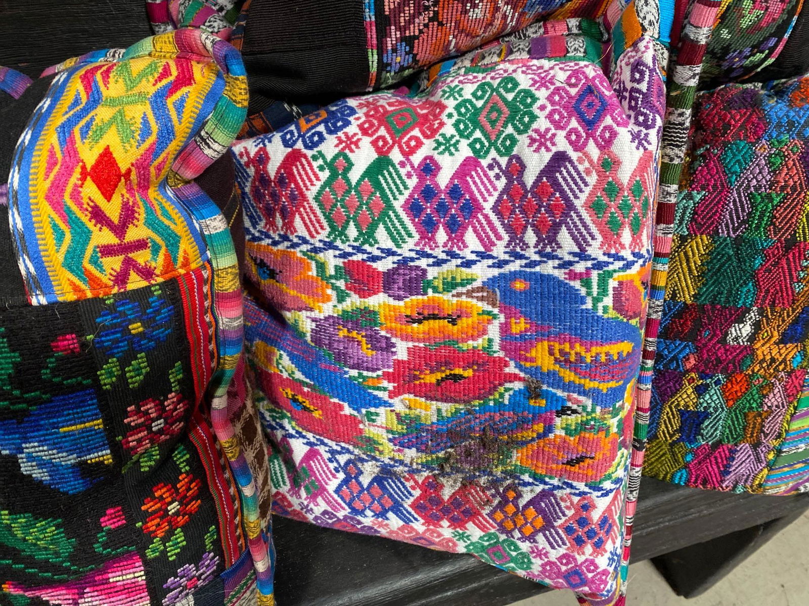 No Shipping  8 Throw Pillows (1 of 4)