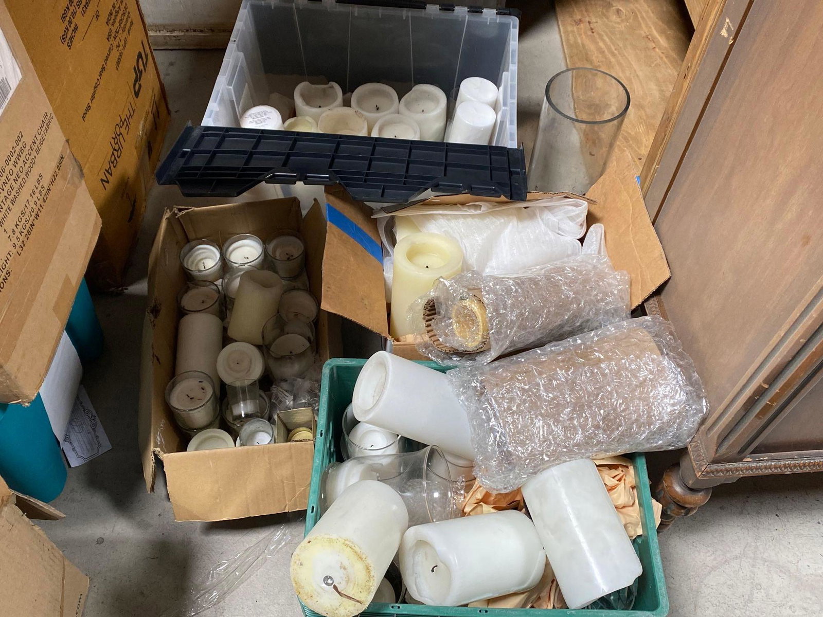 No Shipping Lot Of Candles And Candle Holders: LOCAL PICK UP ONLY, WESTSIDE SANTA CRUZ, 95060 LOCAL PICK UP ONLY, WESTSIDE SANTA CRUZ, 95723 NO SHIPPING, Large Lot Of Candles And Candle Holders NO SHIPPING AVAILABLE All items sold as is where is. 