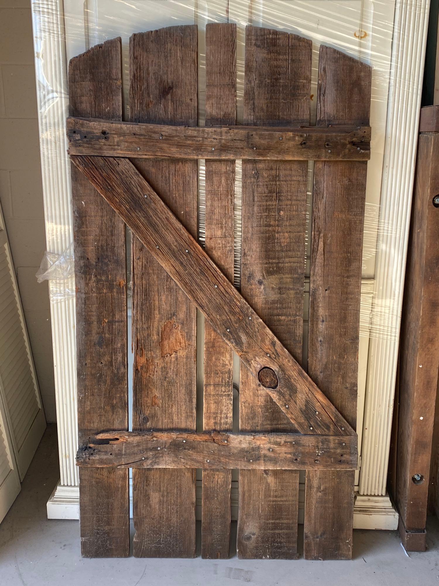 No Shipping Older Wooden Gate: LOCAL PICK UP ONLY, WESTSIDE SANTA CRUZ, 95060 LOCAL PICK UP ONLY, WESTSIDE SANTA CRUZ, 95737 NO SHIPPING, Older Wooden Gate NO SHIPPING AVAILABLE All items sold as is where is. There are No guarantee