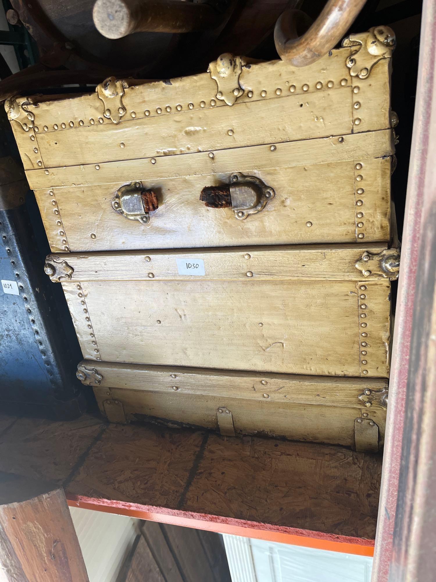 No Shipping  Vintage Yellow Trunk (1 of 2)