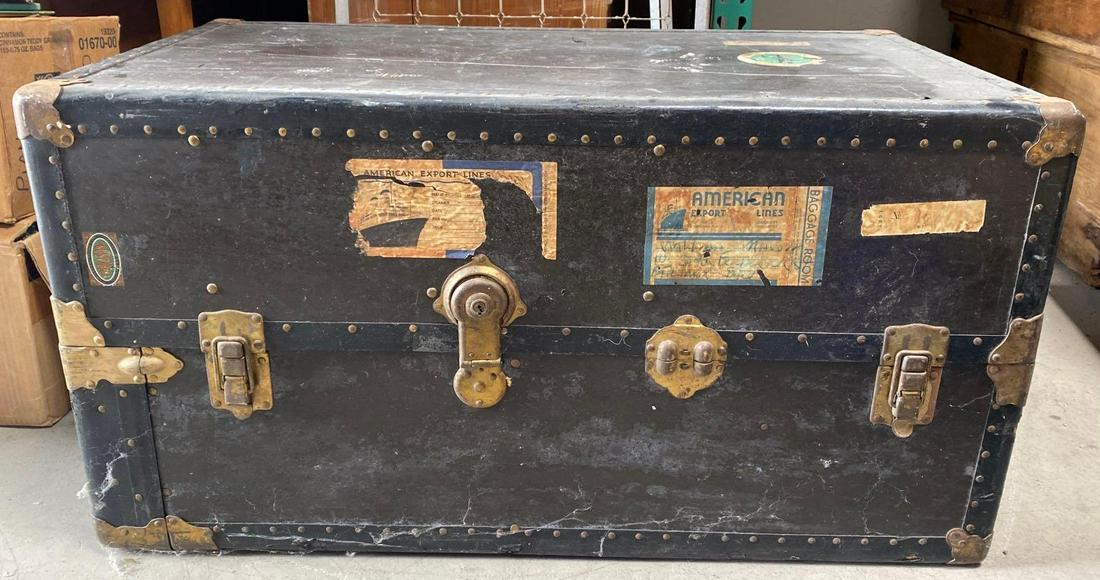 No Shipping  Large Vintage Trunk (1 of 5)
