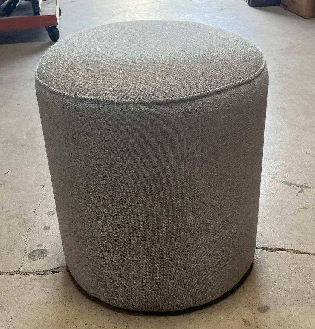 No Shipping Pair Of Platinum Grey Ottomans: LOCAL PICK UP ONLY, WESTSIDE SANTA CRUZ, 95060 LOCAL PICK UP ONLY, WESTSIDE SANTA CRUZ, 95808 NO SHIPPING, Pair Of Platinum Grey Ottomans NO SHIPPING AVAILABLE All items sold as is where is. There are