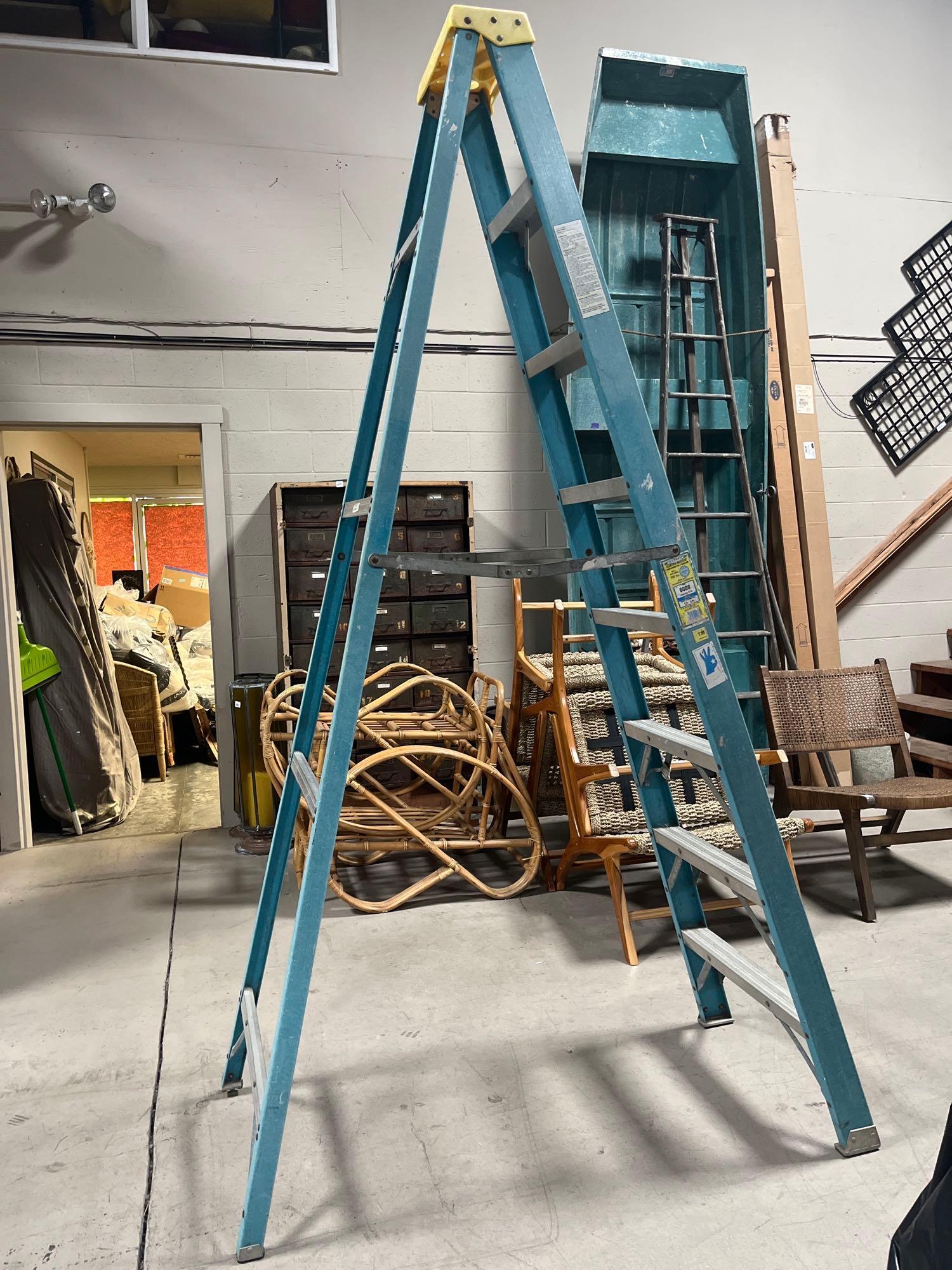No Shipping  8Ft Blue Werner Ladder (1 of 3)