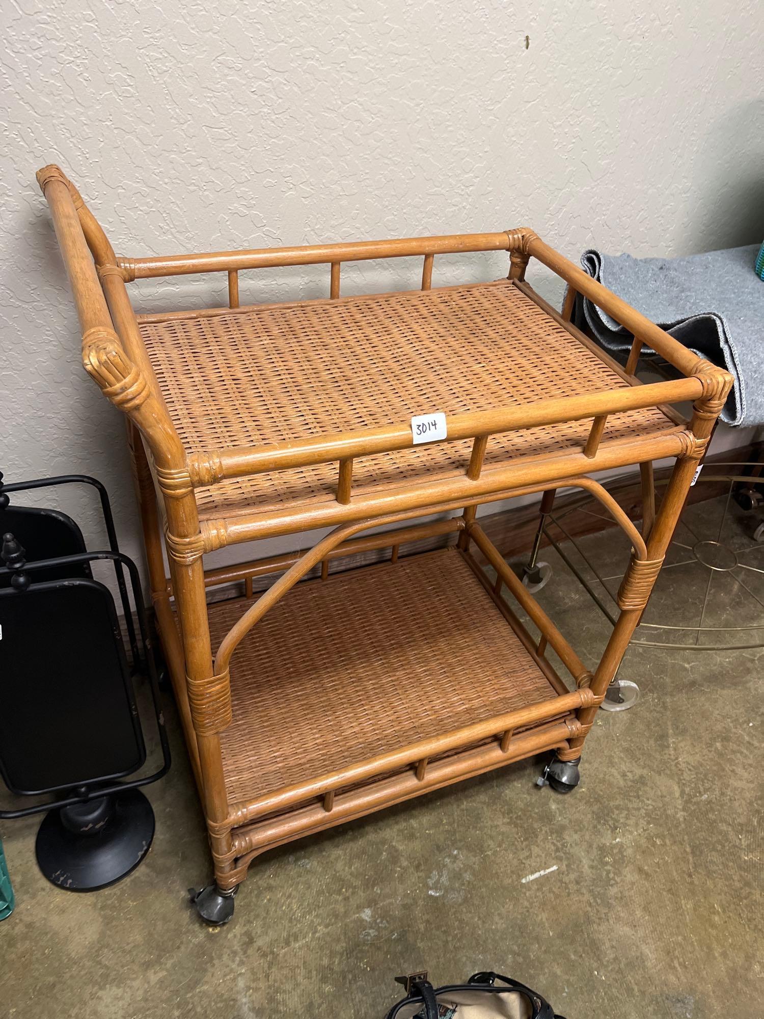 No Shipping Tea Cart: LOCAL PICK UP ONLY, WESTSIDE SANTA CRUZ, 95060 LOCAL PICK UP ONLY, WESTSIDE SANTA CRUZ, 95874 NO SHIPPING, Tea Cart NO SHIPPING AVAILABLE All items sold as is where is. There are No guarantees to func