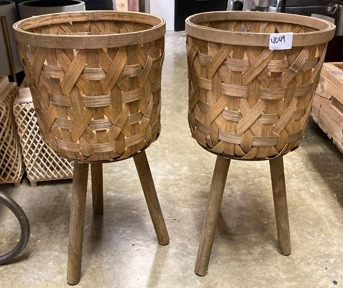 No Shipping Pair Of Woven Plant Stands: LOCAL PICK UP ONLY, WESTSIDE SANTA CRUZ, 95060 LOCAL PICK UP ONLY, WESTSIDE SANTA CRUZ, 95939 NO SHIPPING, Pair Of Woven Plant Stands NO SHIPPING AVAILABLE All items sold as is where is. There are No 