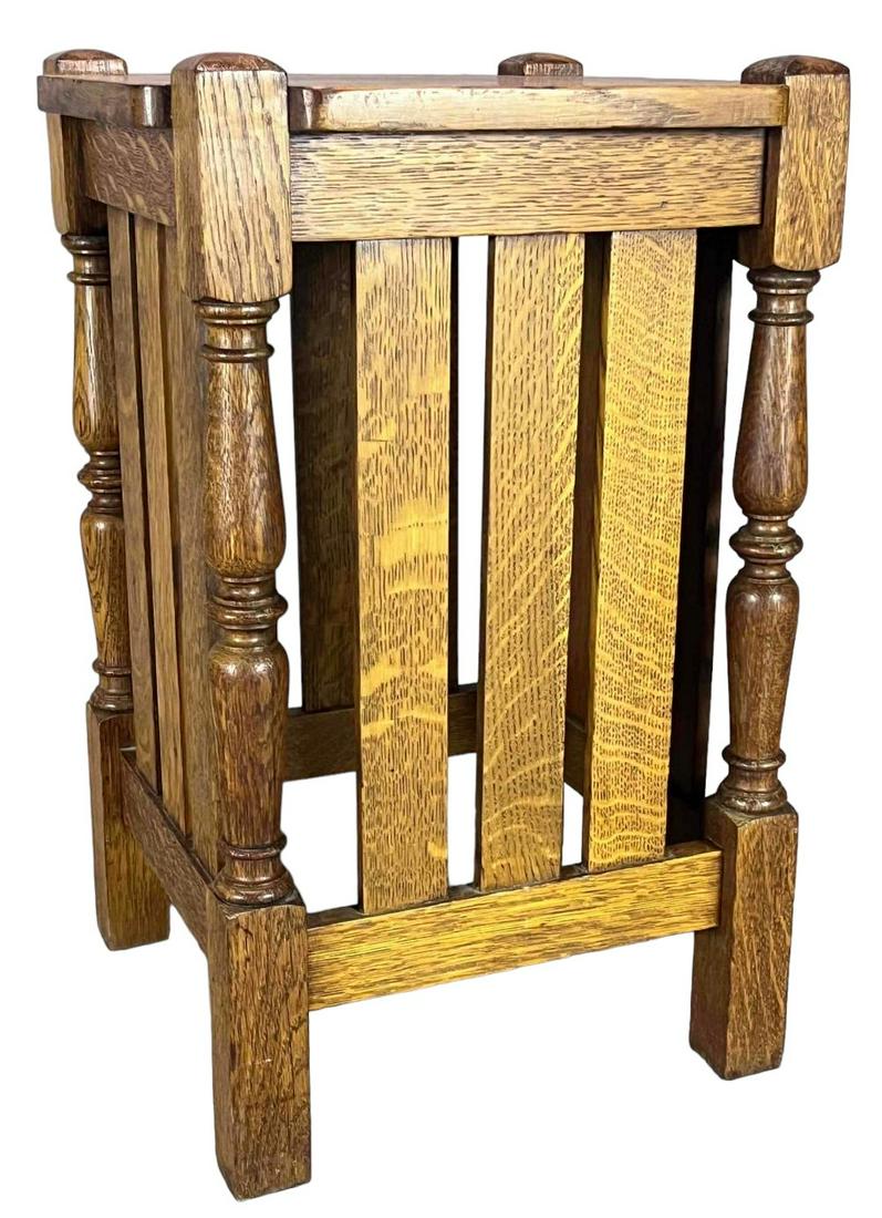 Arts & Crafts Mission Oak Side Table (1 of 11)