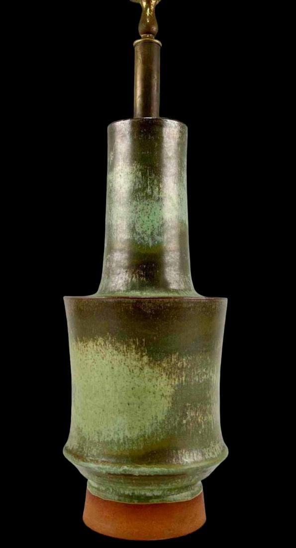 Fine Mid Century Modern California Art Pottery Lamp: Fine Mid Century Modern Jade Toned California Art Pottery Lamp, Signed With an Impressed Archer. Approximately 21.375H x 6.0W in. With Harp Approximately 28.25H x 6.0W in.