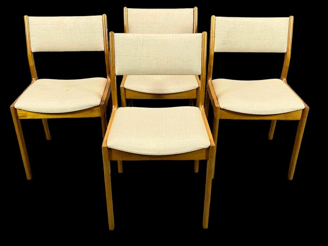 Set of Four Teak Danish Modern Dining Chairs (1 of 19)