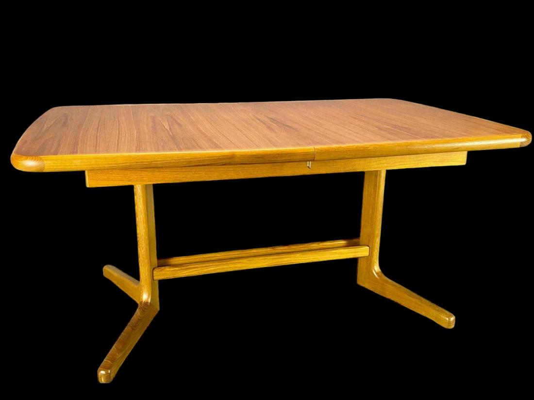Nordic Danish Modern Style Teak Dining Table (1 of 20)