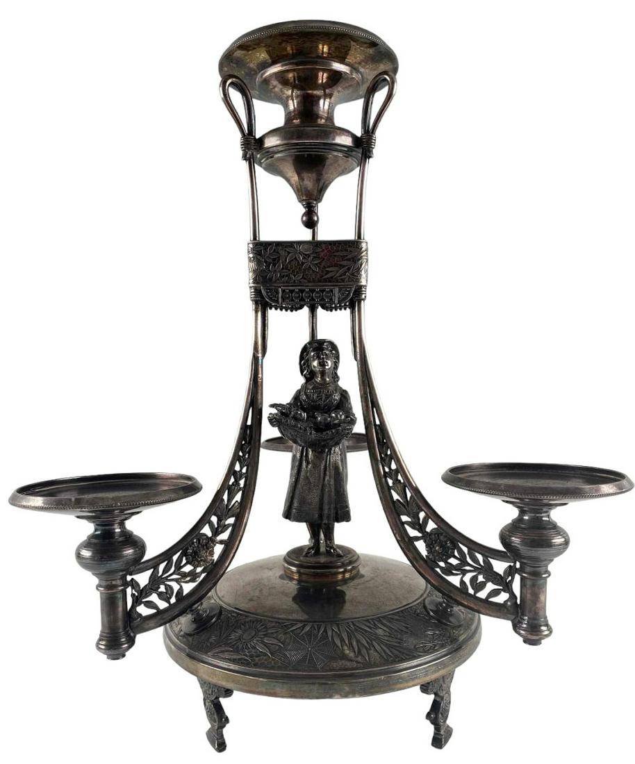 Victorian Meriden Silverplate Stand Or Centerpiece (1 of 14)