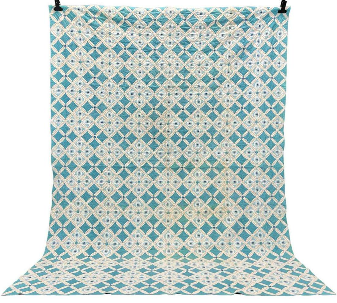 Vintage Hand Stitched Double Sized Quilt: Vintage Hand Stitched Double Sized Quilt. Approximately 92.0L x 66.5W in.