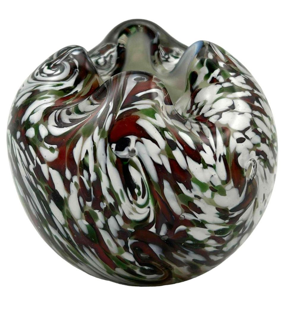 Art Glass Pot or Vase Paperweight (1 of 12)