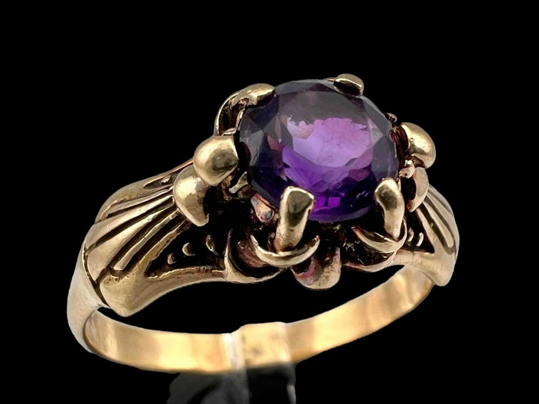 Antique 14K Amethyst Ring (1 of 8)