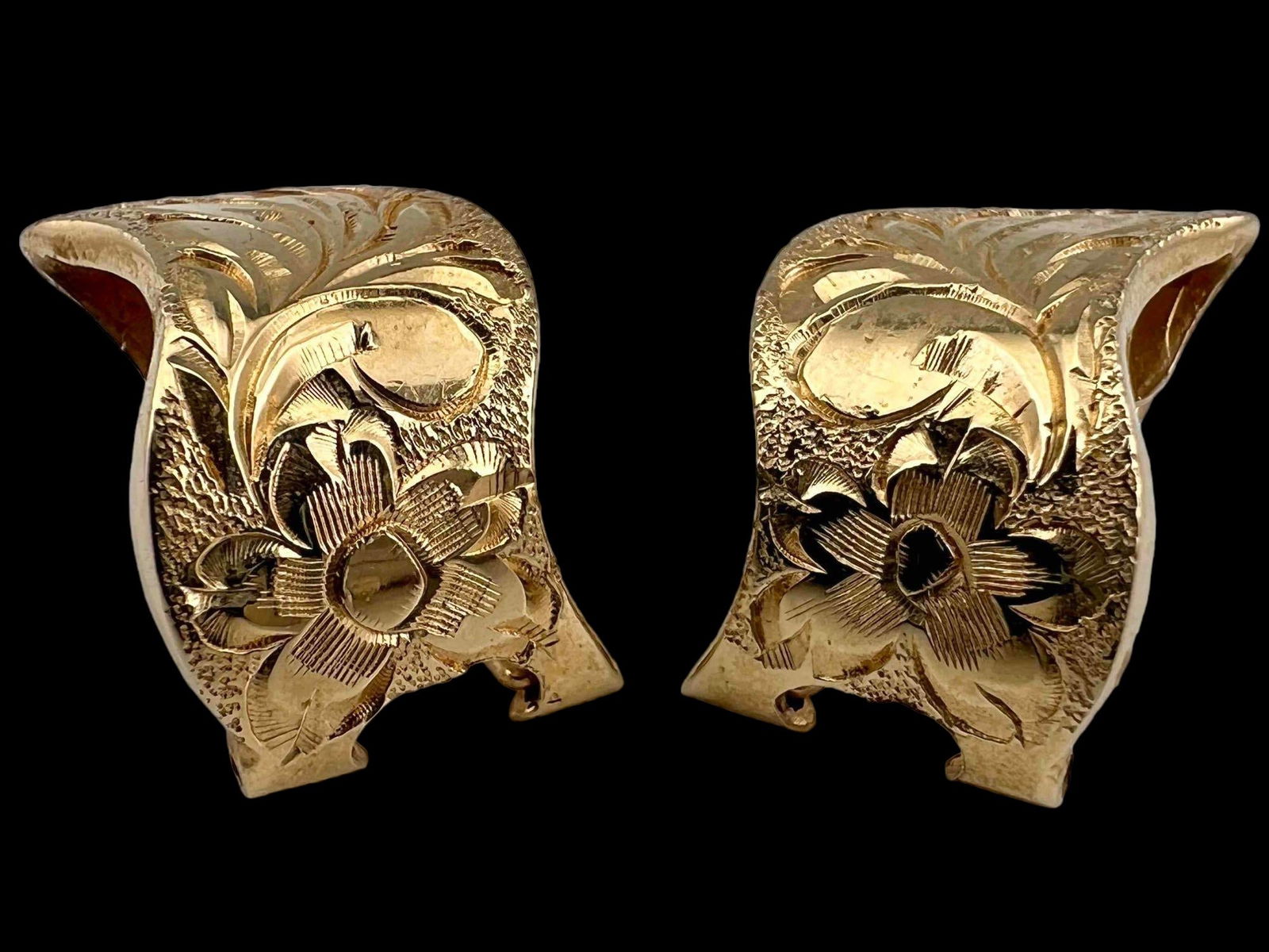 14K Earrings With Etched Floral Motif (1 of 4)