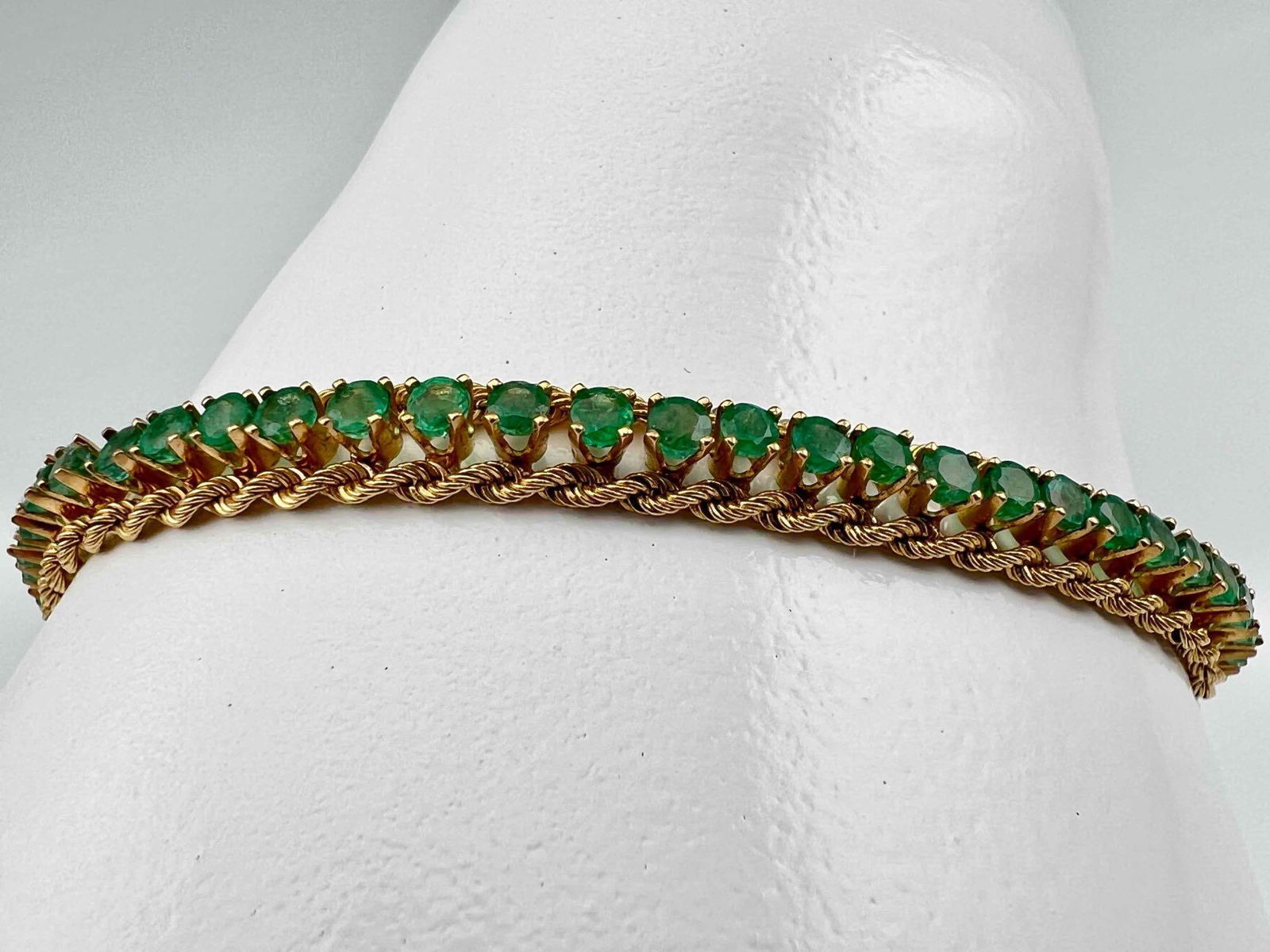 14K Emerald Bracelet (1 of 4)