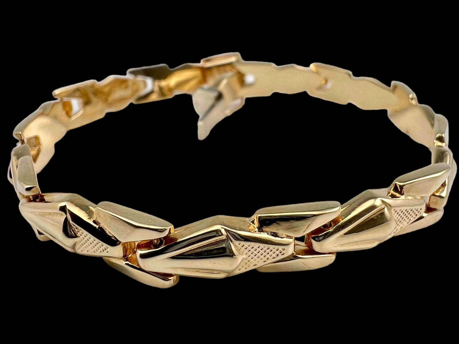 14K Geometric Modernist Bracelet (1 of 5)