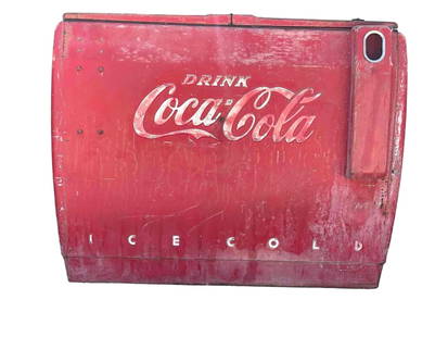 Vintage Coke Machine: Large Vintage Coke Machine. The neighbor states that "back in the day" it ran.