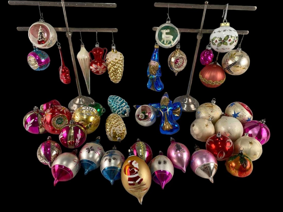 Lot Of Vintage Christmas Ornaments, Including Czech Glass (1 of 15)