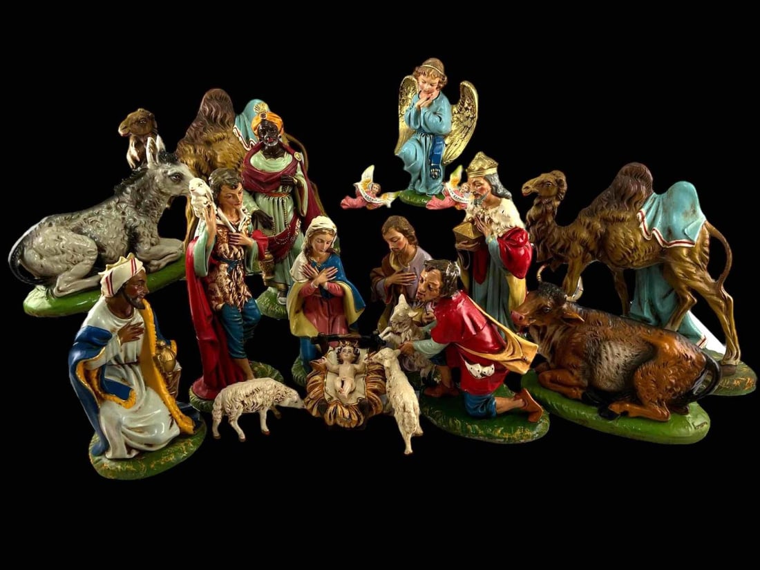 Large Vintage Italian Hand Painted Nativity Set (1 of 20)