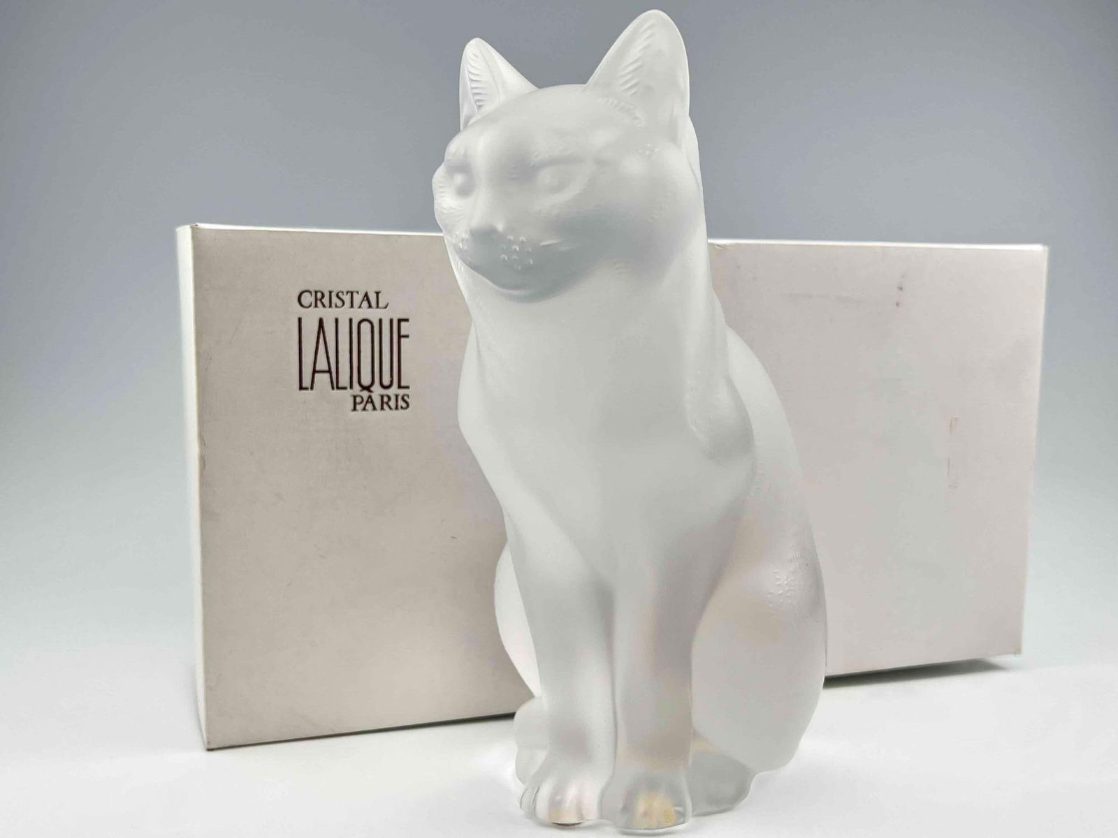 Large Lalique Crystal Cat Figure In Original Box (1 of 14)