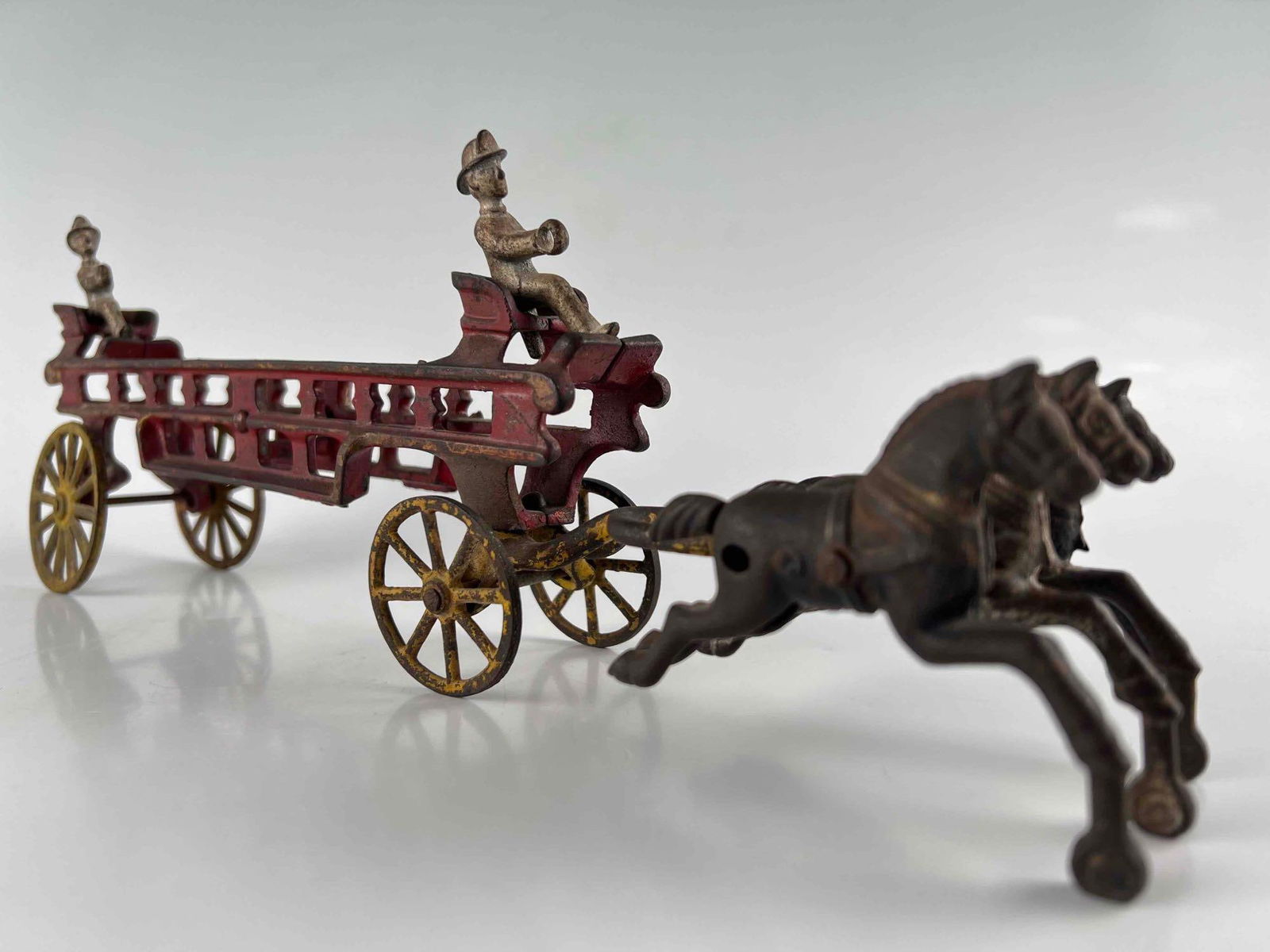 Antique Cast Iron Fire Wagon Toy, Probably Hubley (1 of 14)