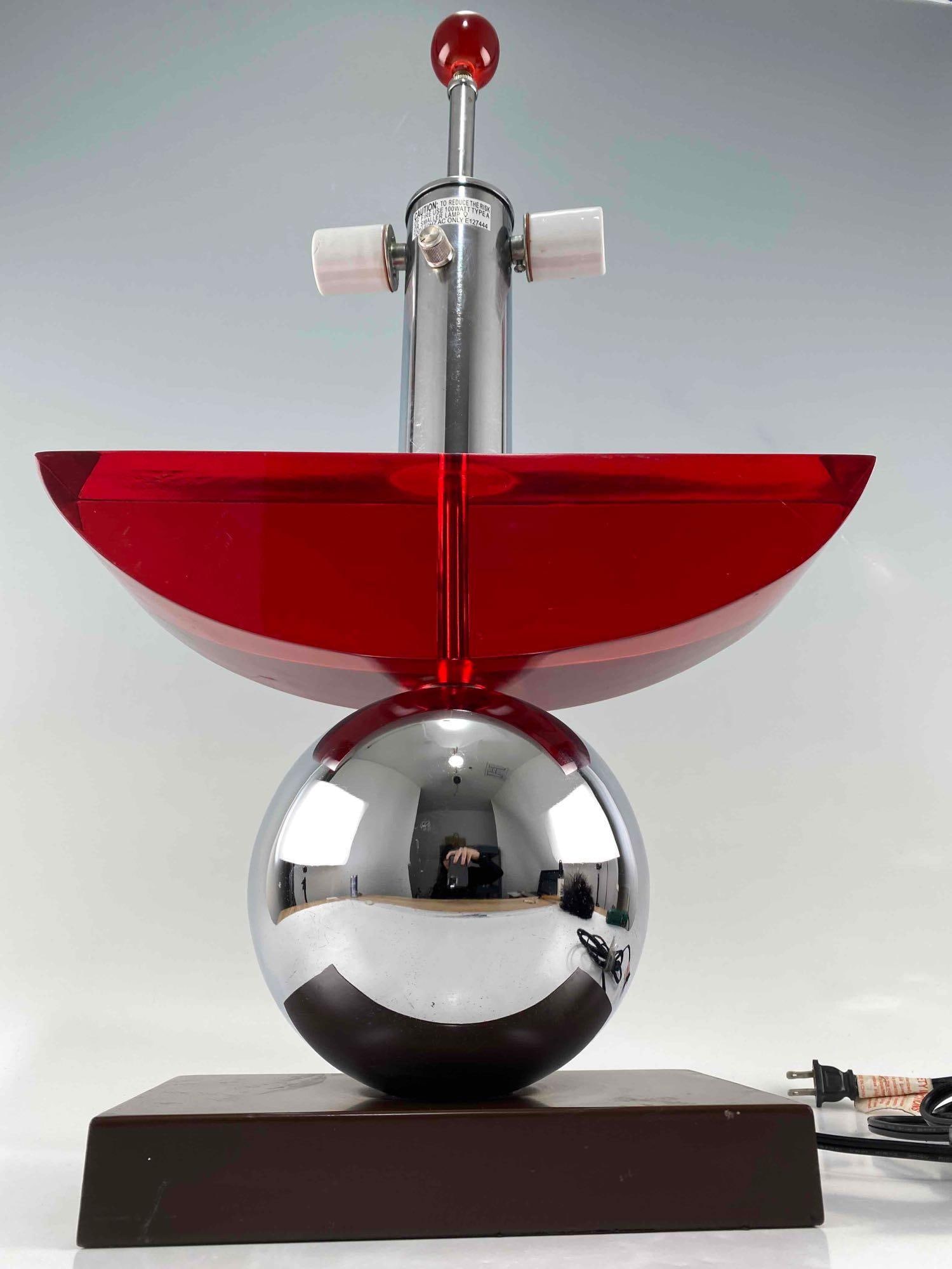 Van Teal Geometric Modern Lucite and Chrome Lamp: Abstract Geometric Modernist Van Teal Lucite and Chrome Sculptural Table Lamp. Tag Marked "Van Teal Art in Lighting and Accessories." Please note presence of some scratches to lucite and chrome, as th