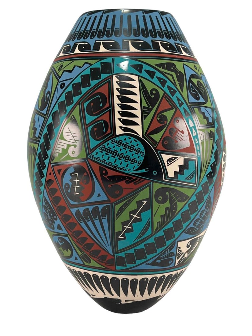Alonso Ortiz, Polychrome Mata Ortiz Pottery Vase (1 of 13)