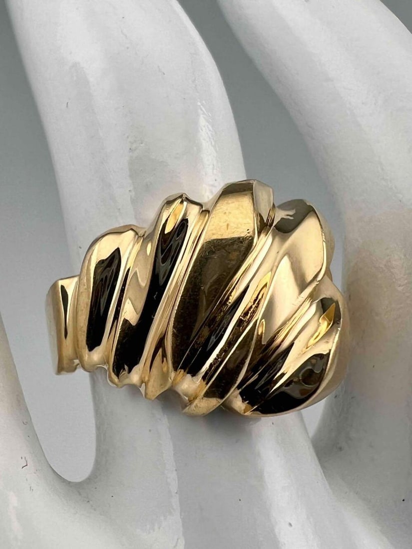 14K Yellow Gold Modernist Ring (1 of 8)