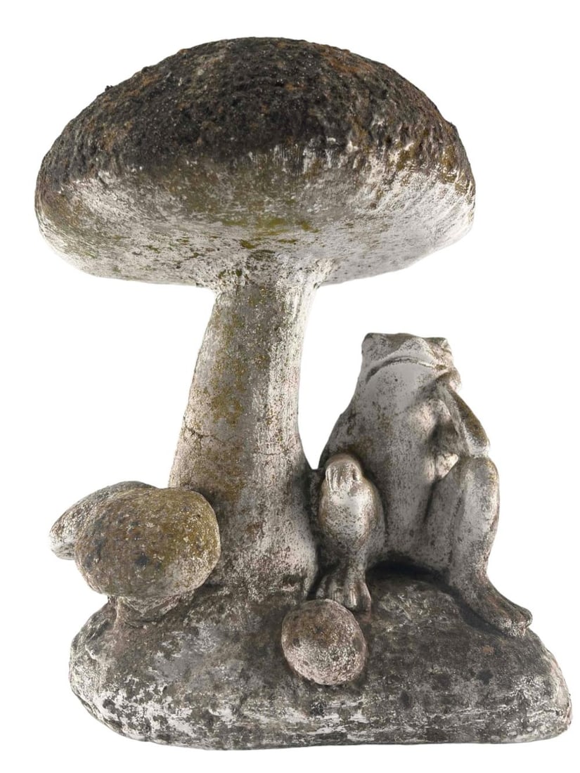 Vintage Frog & Toadstool Cement Garden Statue (1 of 14)