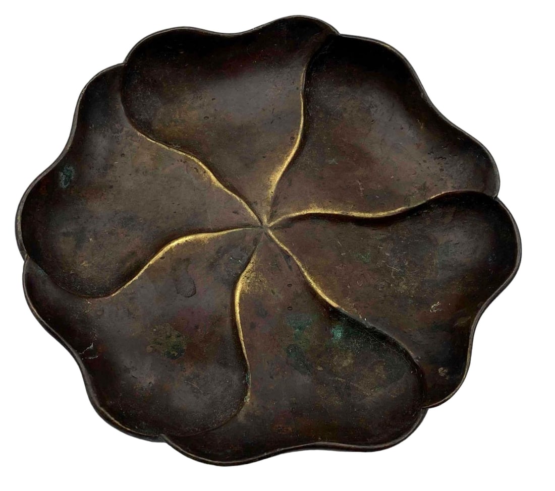 Finely Cast Bronze Lilypad Dish, Chinese or Japanese (1 of 6)