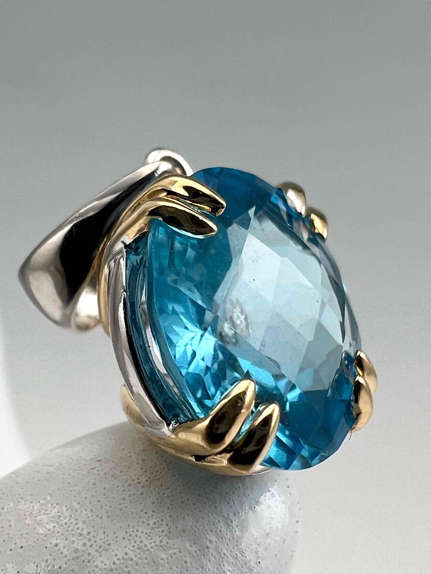 14K Blue Topaz Pendant (1 of 8)