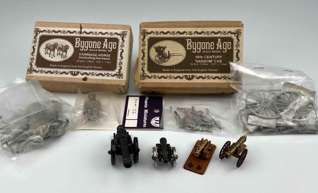Horse Buggy & Miniature Cannon Models, "Bygone Age" (1 of 17)
