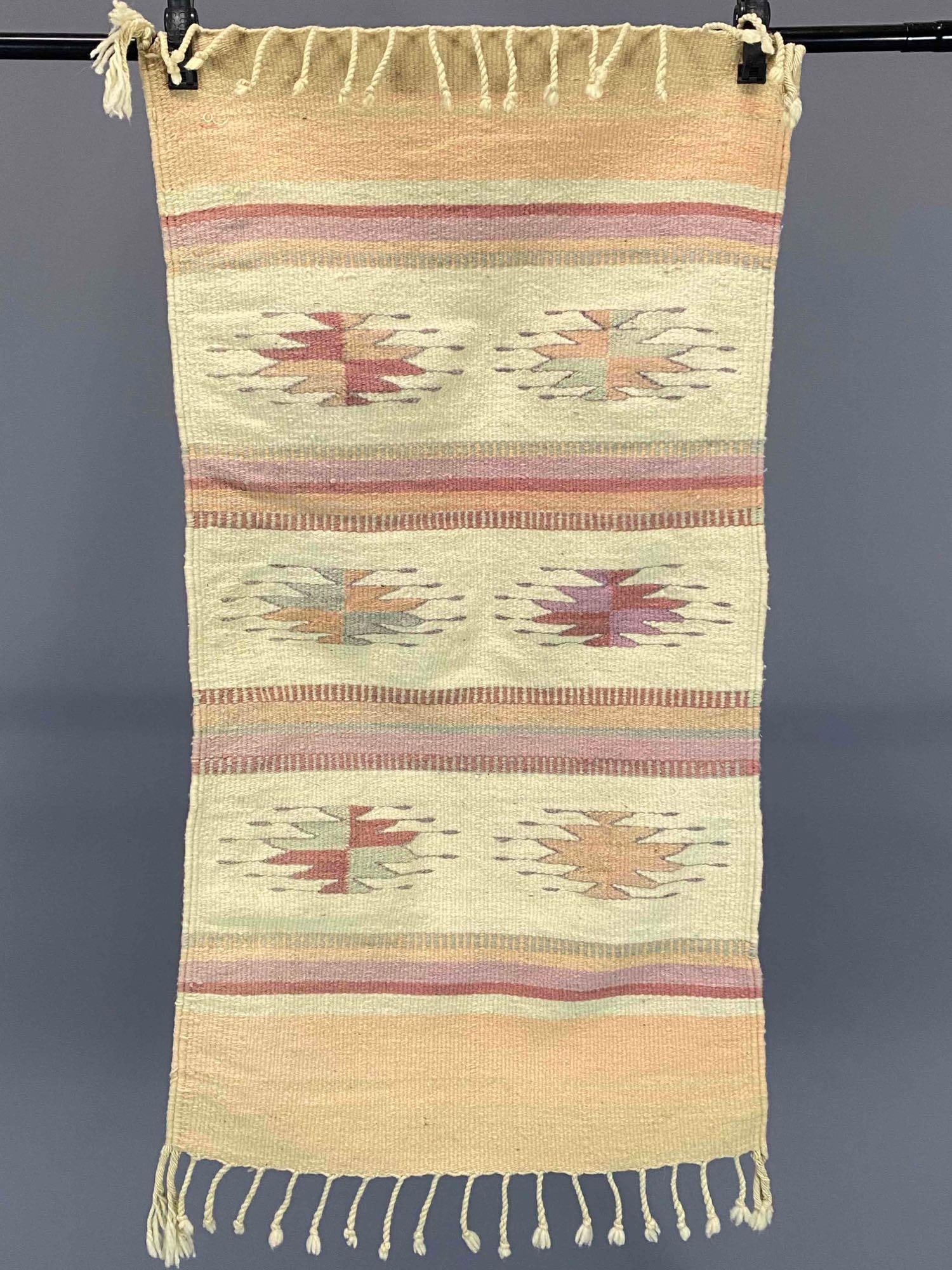 Vintage Mexican Wool Rug (1 of 8)