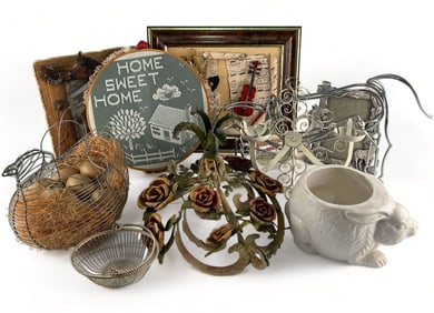 Lot Of Farmhouse Decor