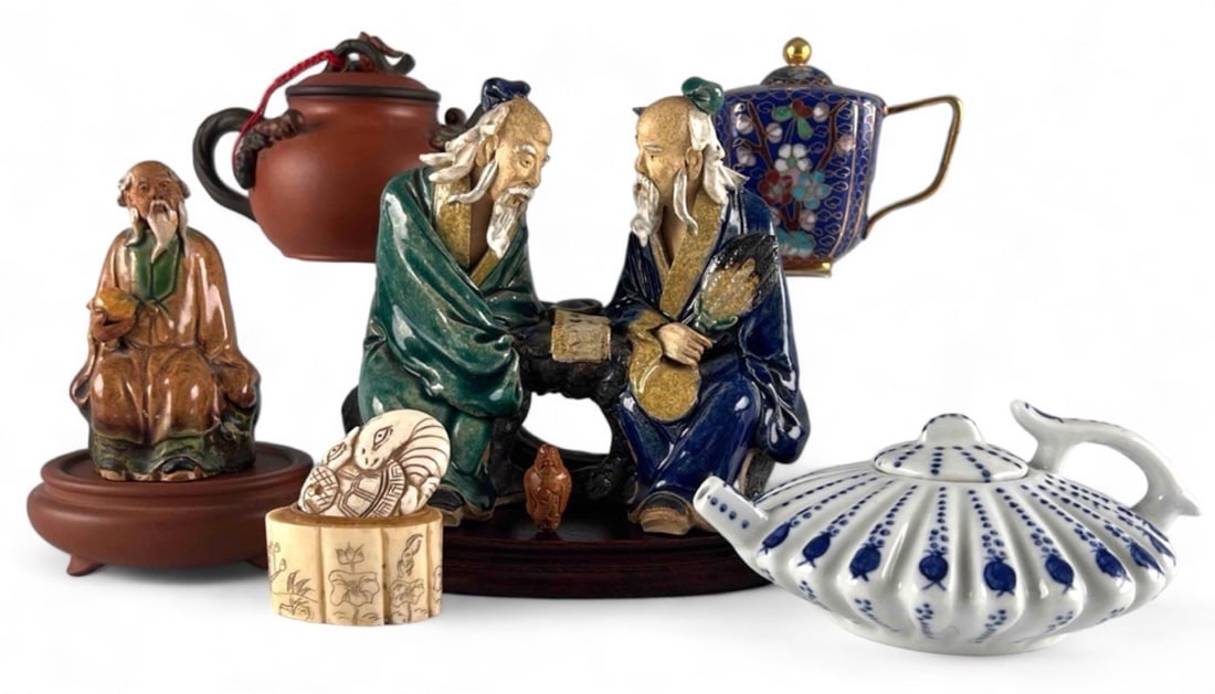 Group Of Miniature Teapots & Asian Collectibles (1 of 19)