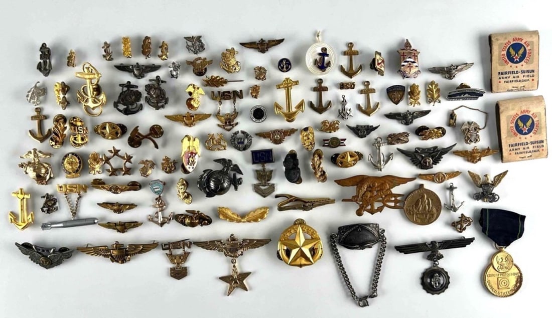 United States Military Badges & Collectibles, Including Sterling Silver (1 of 20)