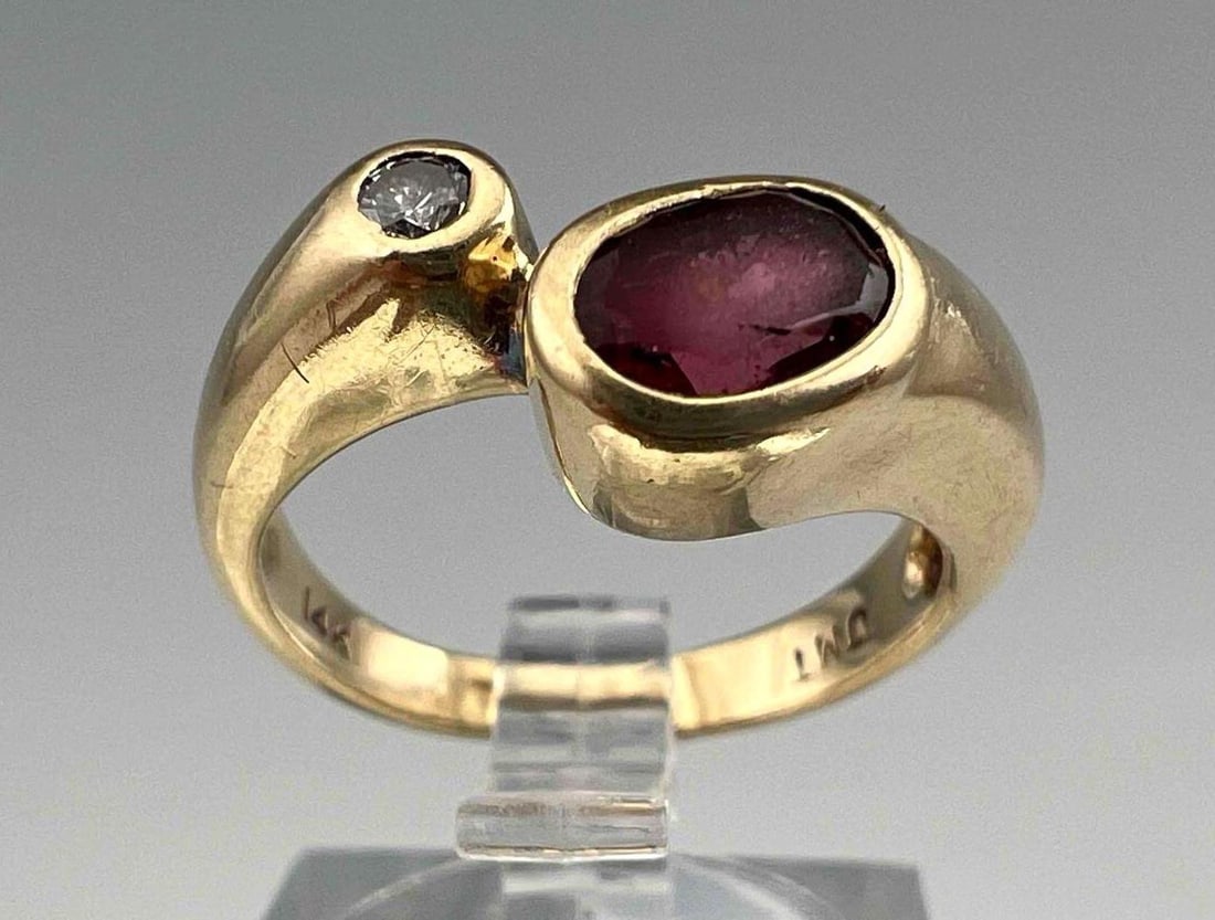14K Diamond & Garnet Ring (1 of 8)