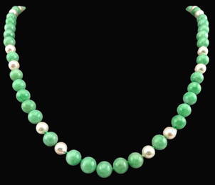 Gumps 14K Apple Green Jade Bead Necklace