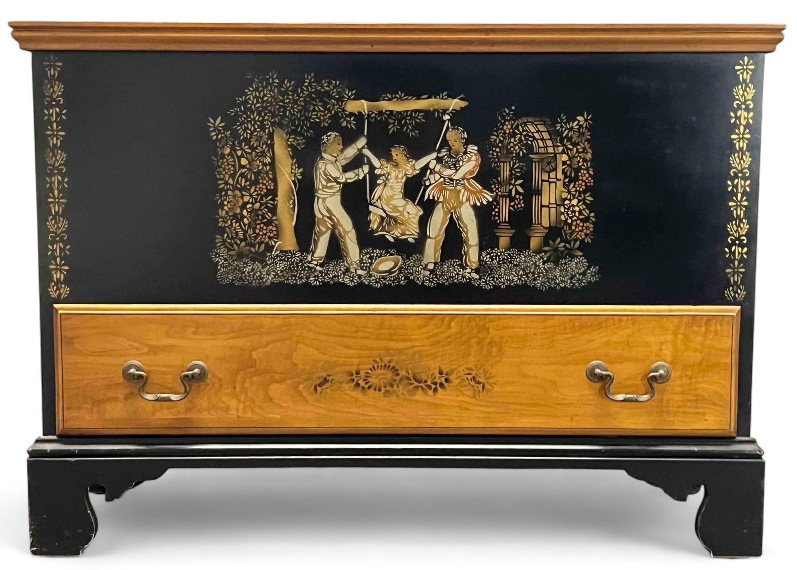 Hitchcock Furniture Painted Blanket Chest: Hitchcock Furniture Painted Blanket Chest. Approximately 35.5W x 25.75H x 14.0D in.