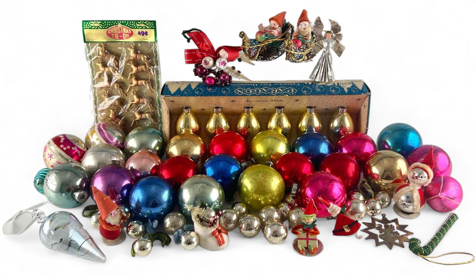 Collection Of Vintage Christmas Ornaments, Many In Original Boxes (1 of 17)