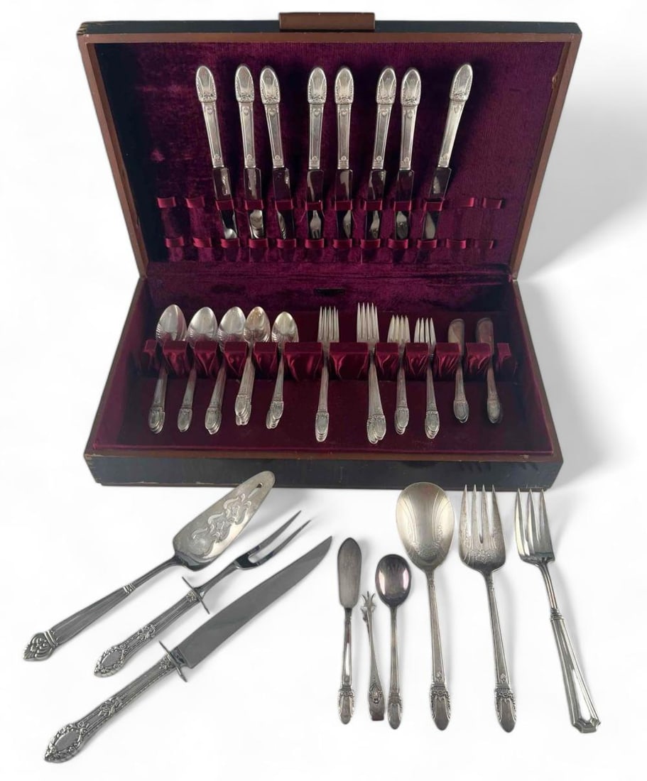 Rodgers First Love Pattern Silverplate Flatware Set, Including Serving Pieces, 60 Pieces (1 of 16)