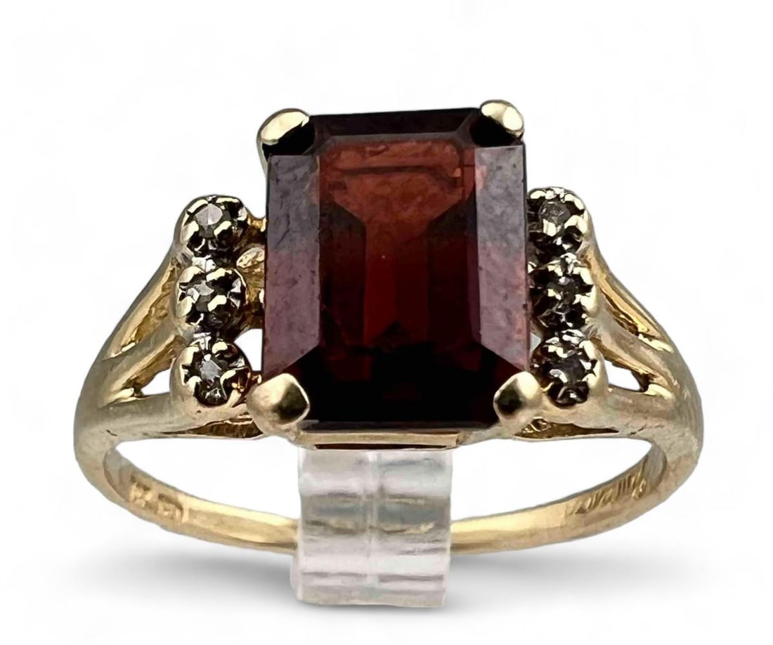 14K Garnet Diamond Ring (1 of 8)