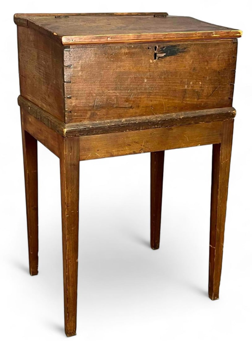 Early American Slant Top Desk (1 of 12)