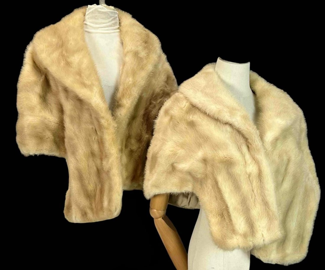 Two 1950s Blond Mink Fur Stoles (1 of 11)