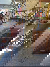 Decorative Metal Easel